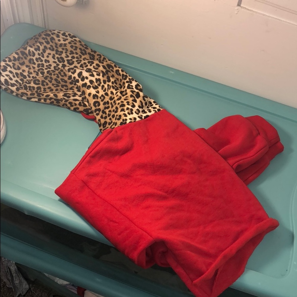 Cropped hoodie